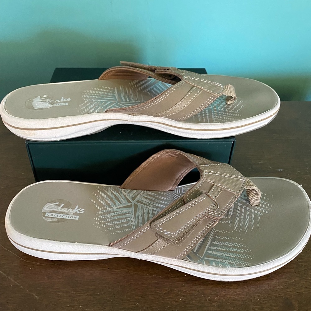 Clarks® Breeze Sea Cloudstepper Women's Flip Flop Sandals